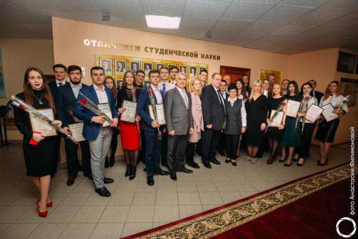 Студенты Института магистратуры и аспирантуры — отличники студенческой науки Студенты Института магистратуры и аспирантуры — отличники студенческой науки
